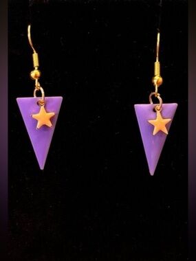 New enamel gold tone trimmed double charmed Purple peach Star Earrings 80s vibes